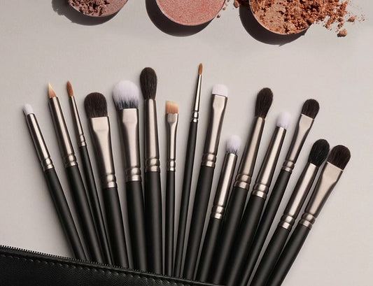 Uncovering the Magic: The Best Eyeshadow Brushes for Flawless Eye Makeup